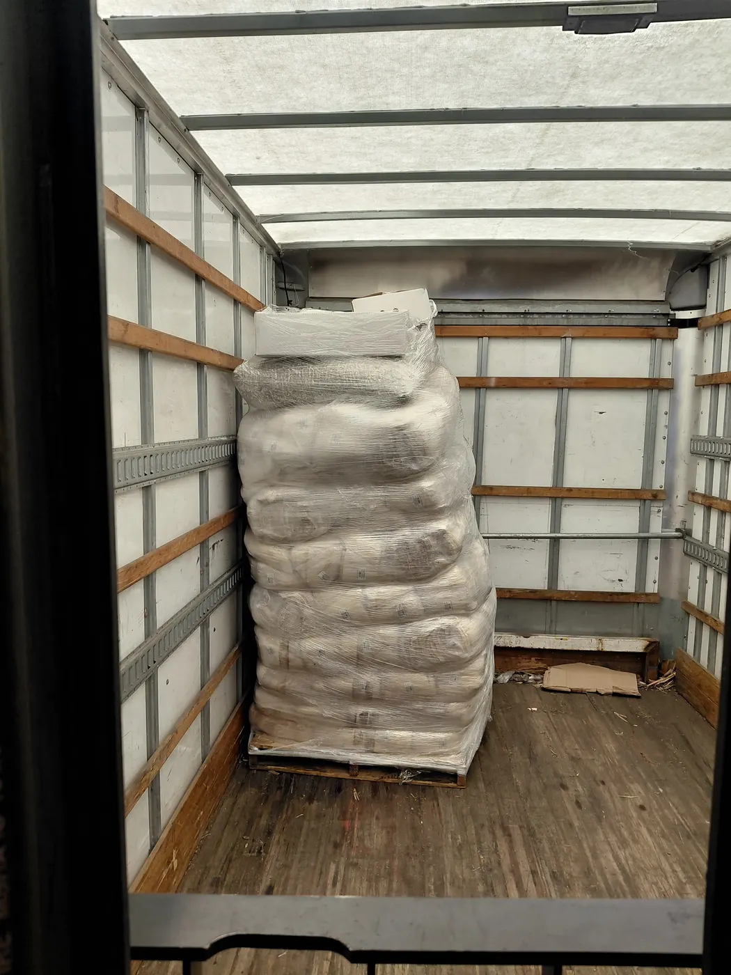 Pallet mixto de mayoreo armado y emplayado por SanAngel, ejemplo 31