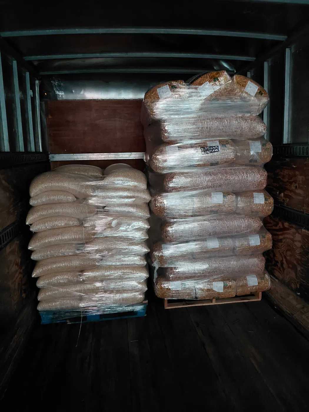 Pallet mixto de mayoreo armado y emplayado por SanAngel, ejemplo 40
