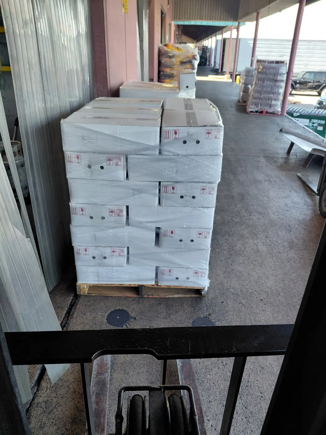 Pallet mixto de mayoreo armado y emplayado por SanAngel, ejemplo 49